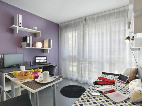 Studio idealement placé dans résidence étudiante avenue de l