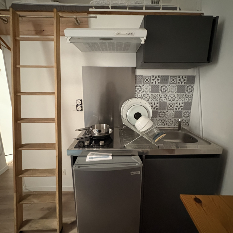 studio meublé carmes