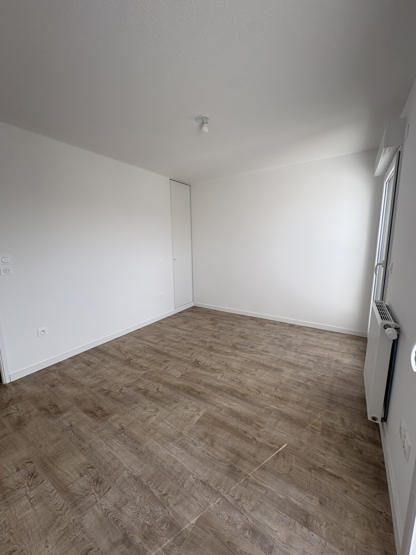 photo_51b0b5a7fa9e3fdc0434a4387d0bd570-29036-0.jpg Appartement T3 neuf