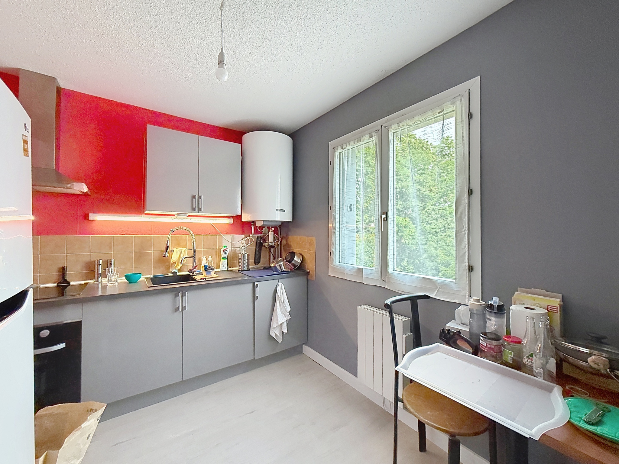Grand T2 Jolimont Balcon et Parking