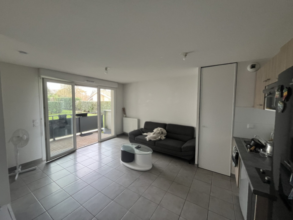 T2 de 40 m2 avec terrasse et parking
