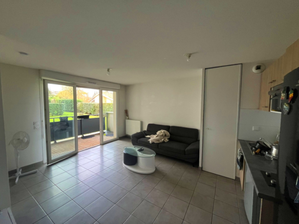 T2 de 40 m2 avec terrasse et parking