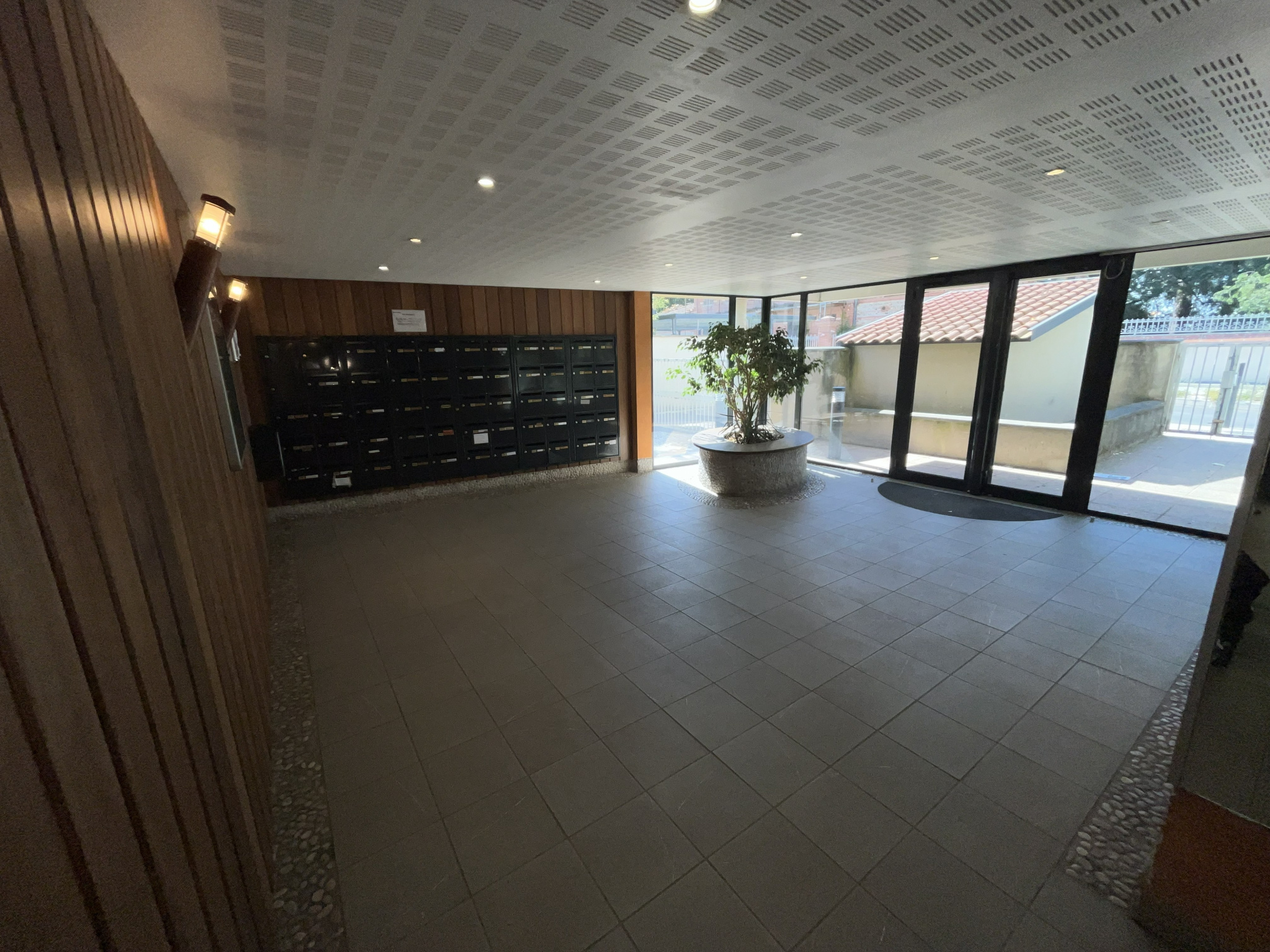 photo_1e1c579569f62efbc4cff5bf3c8bc822-30454-0.jpg Spacieux T3 avec grande terrasse chemin de Moulis 31200 Tou