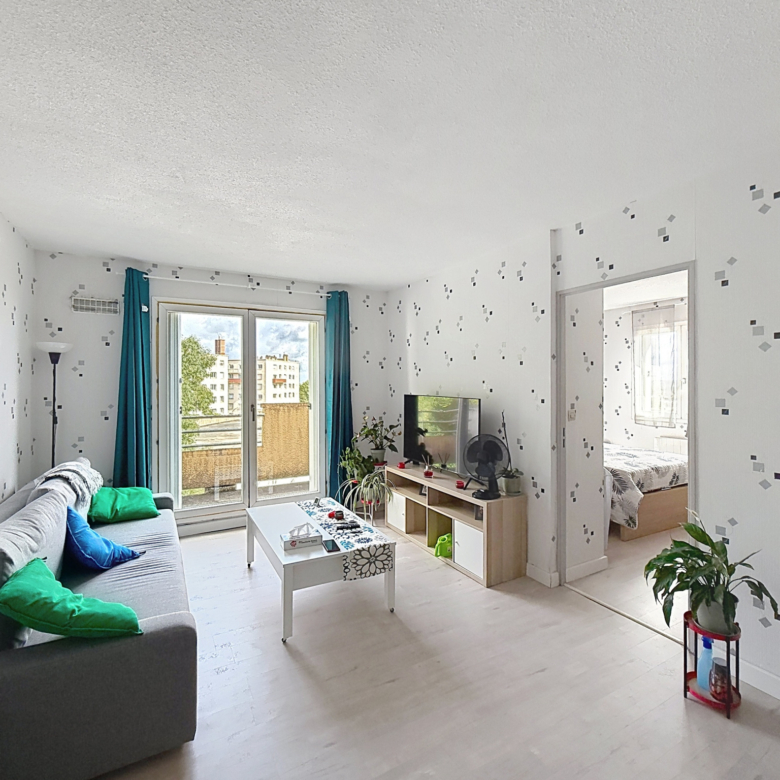 Grand T2 Jolimont Balcon et Parking