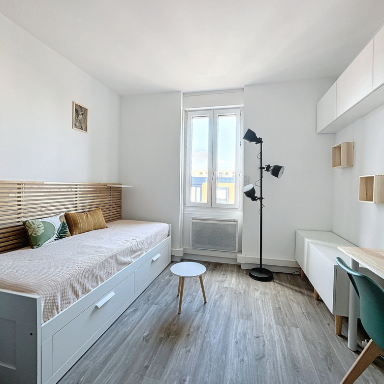 STUDIO PALAIS DE JUSTICE