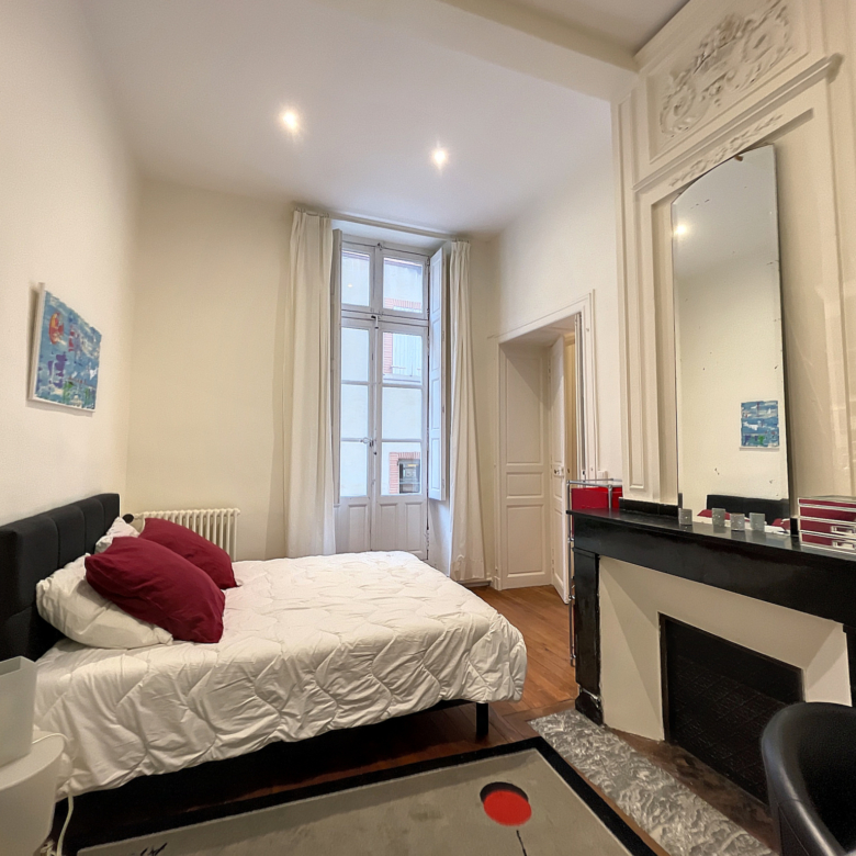 T2 bis meublé proche Capitole