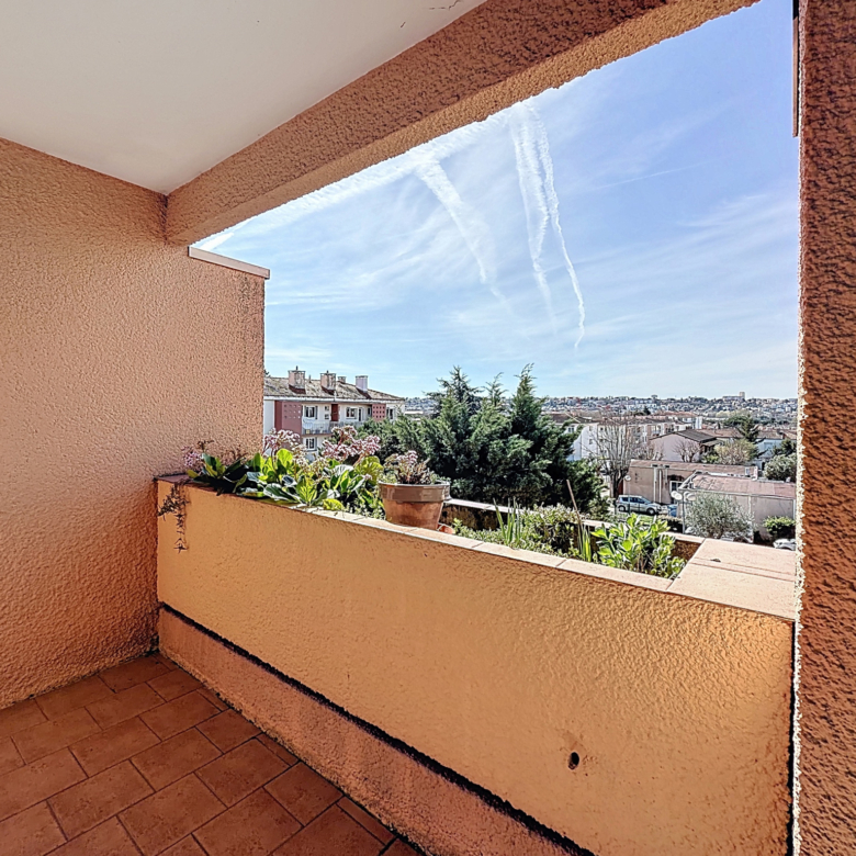 T4 98 m2   Dernier étage   Terrasses & patio   Balma centre