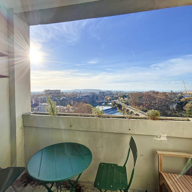 T2 meublé vue sur garonne
