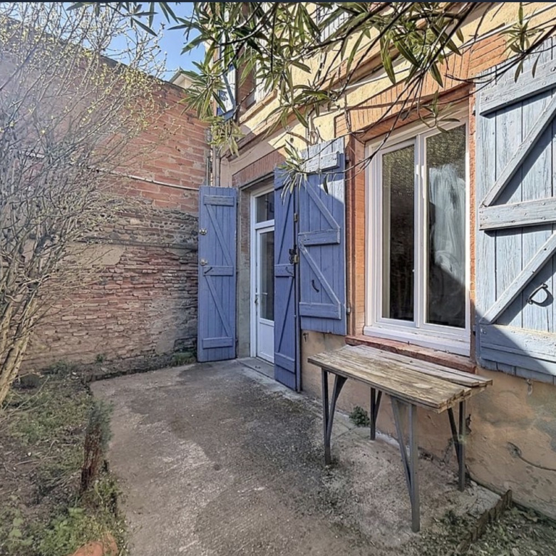 Grand studio 32 m2 avec jardin métro Canal du Midi