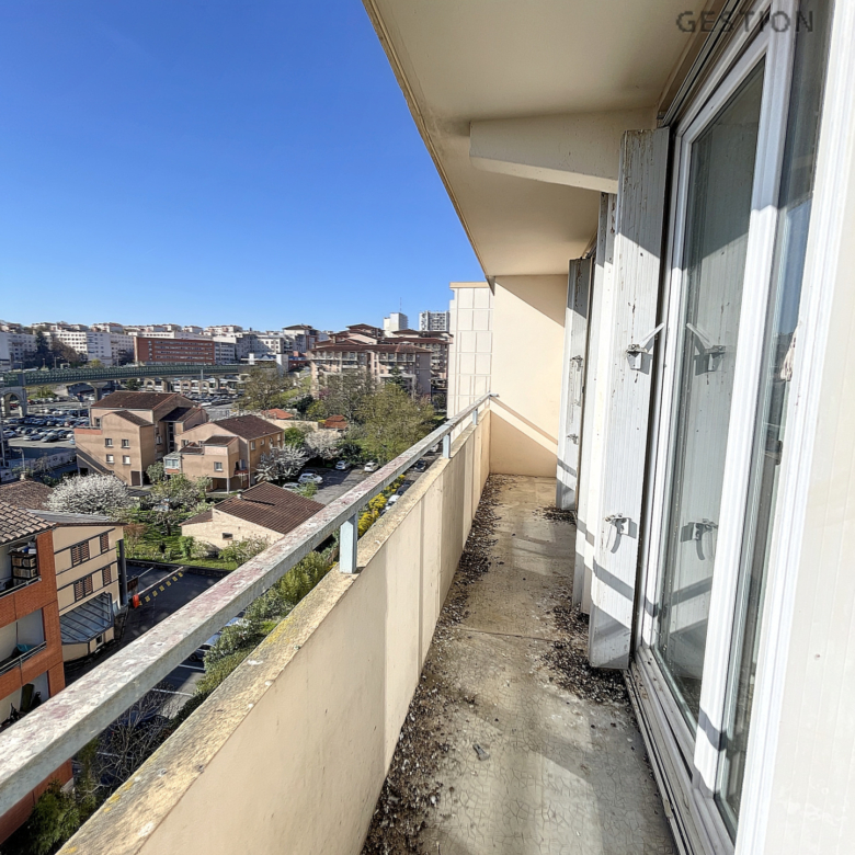 T2 de 42 m2 avec grand balcon