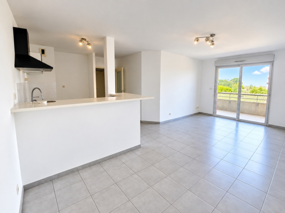 Spacieux T3  avec grande terrasse chemin de Moulis 31200 Tou