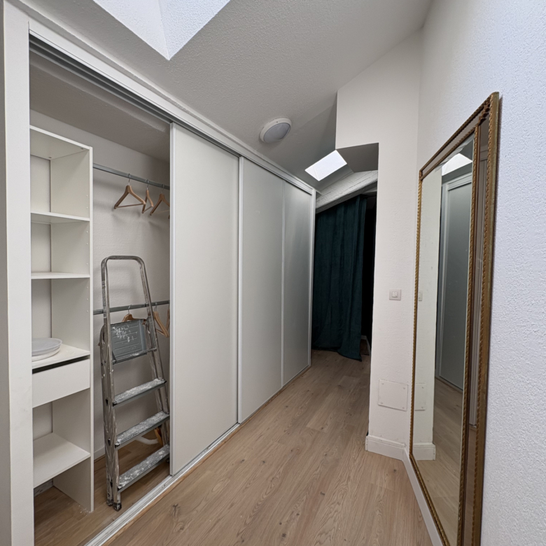 T2 BIS MEUBLE