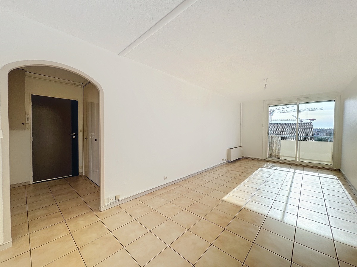 photo_3c78fc133d616f612ea268f7bb3d7b5f-36753-0.jpg Appartement 4 pièces 74 m2 Jolimont