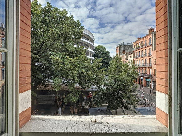 T1 bis Place des Carmes