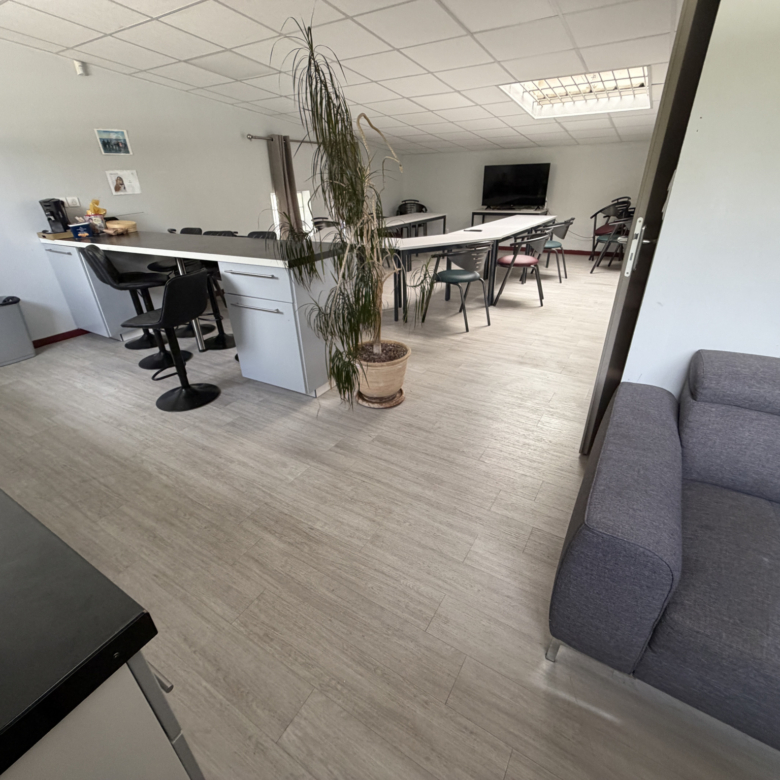 TOULOUSE SUD   ENSEMBLE DE LOCAUX D’ACTIVITÉ INDÉPENDANTS