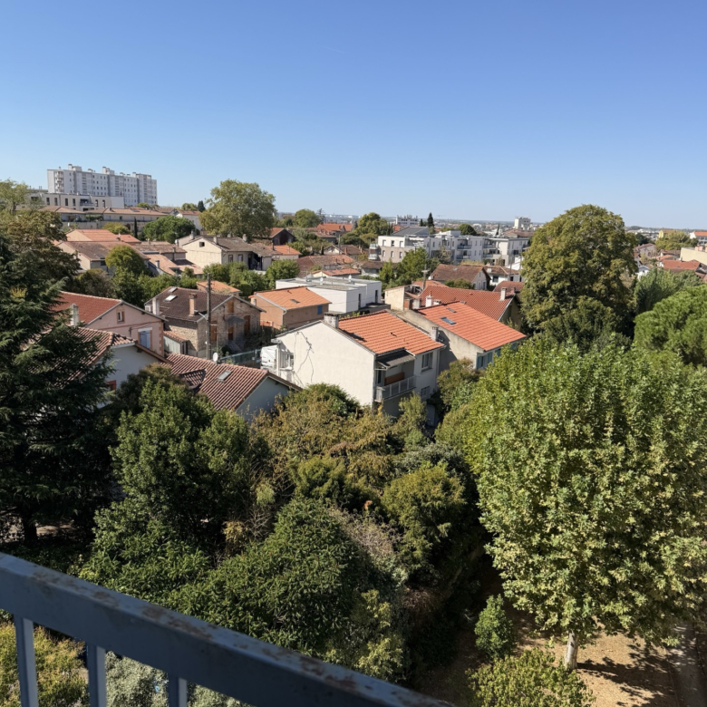 Appartement 4 pièces 74 m2   Jolimont