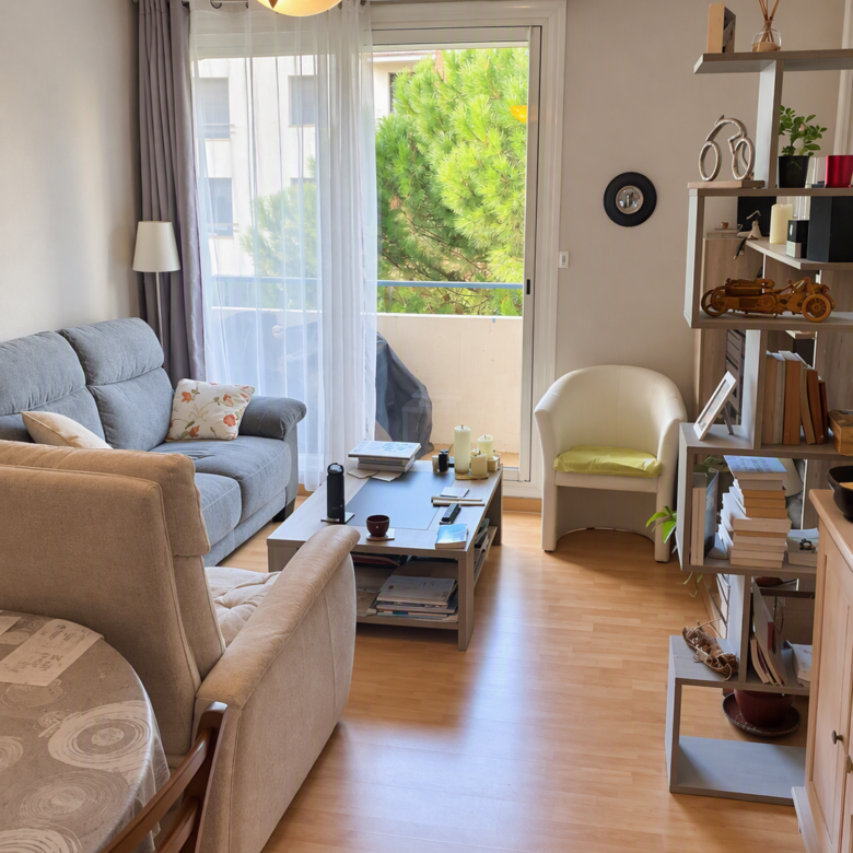 Appartement T3 de 64 m2 avec garage   Toulouse Marengo-Jolim